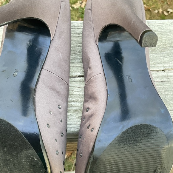 Lulu Townsend Studded Peep-Toe Heels – Taupe/Gray – EUC Size 9 - Picture 9 of 9